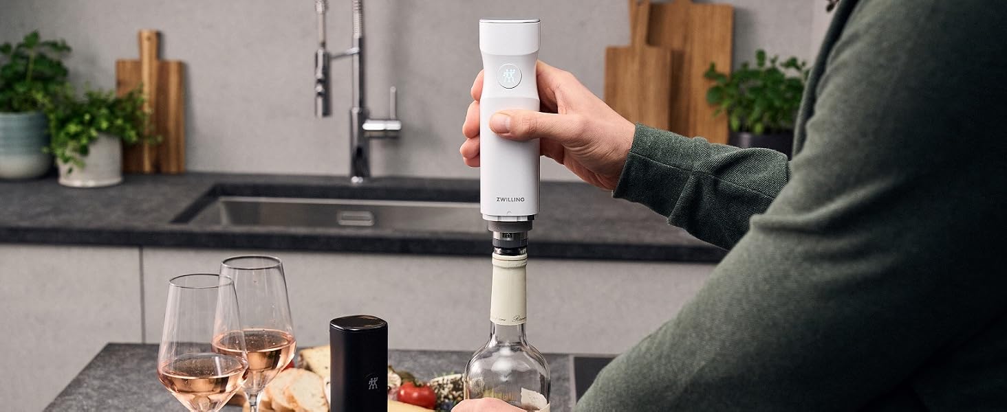 Вакуумний ланч-бокс Zwilling Fresh & Save з набором сталевих столових приборів, ударостійкий, чорний