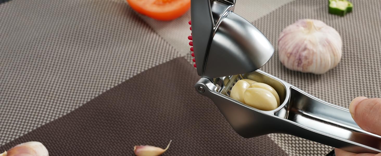 Професійний прес для часнику KITCHENDAO з контейнером, скребком та очищувачем, цинковий подрібнювач часнику (без очищення), сріблястий