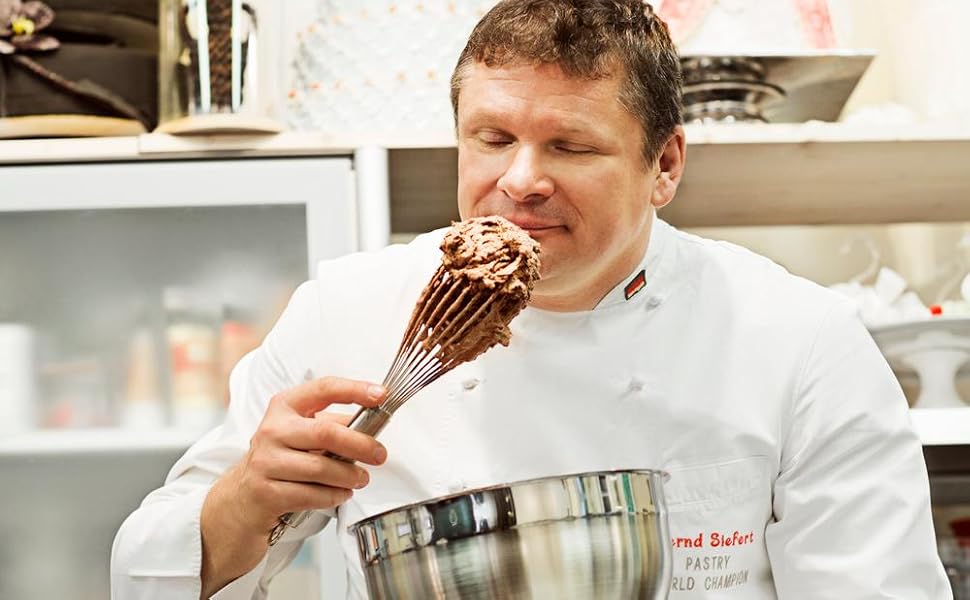 Збивач RÖSLE з нержавіючої сталі 18/10, 27 см, з міцним руків'ям та петлею для підвішування, сріблястого кольору, придатний для миття в посудомийній машині