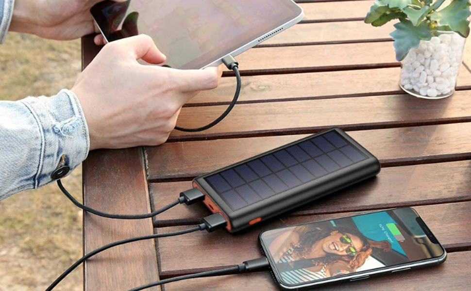 Портативний сонячний павербанк 26800mAh з USB-C, 3 виходи, для активного відпочинку, сумісний з iPhone та Samsung (чорний)