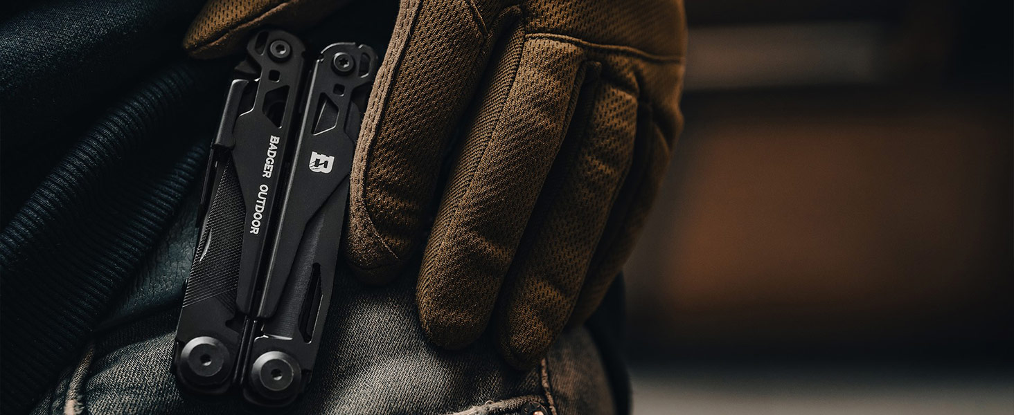 Багатофункціональний інструмент Solid Black 16-в-1: ніж для виживання, мультитул для туризму, кемпінгу та подарунок для чоловіків. Виготовлений з нержавіючої сталі, з бітами.