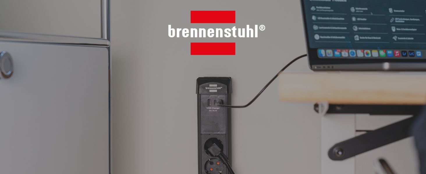 Бренненштуль Premium-Line Розподільник розеток 4-портовий з 2x USB-C PD 65W та USB-A 18W (Made in Germany), з вимикачем та кабелем 3м, для настінного монтажу, чорний