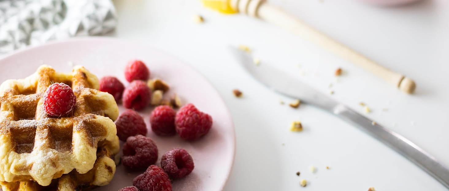 Кухонна машина Küchenmaschine 6.2 л, 1400 Вт, 6 швидкостей, з набором насадок (чорний)