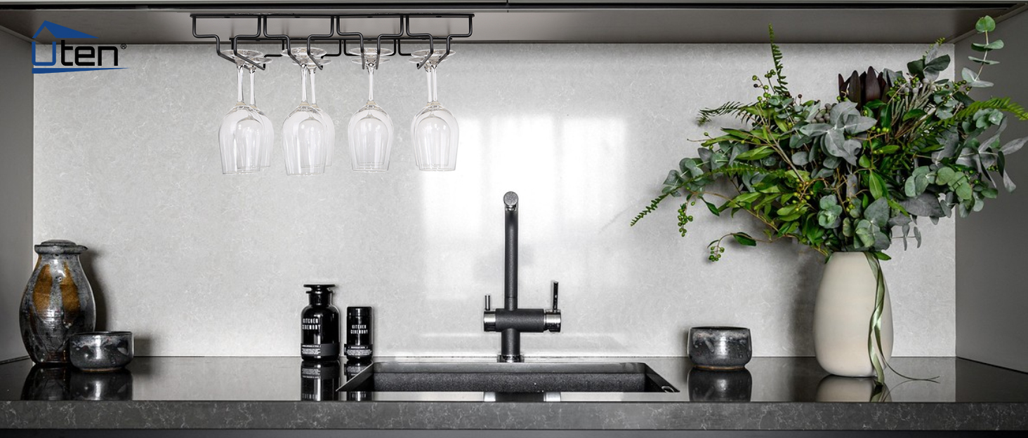 Підвісний органайзер для келихів Uten - металева стійка для 8-12 келихів, чорний, для бару, кухні, кафе