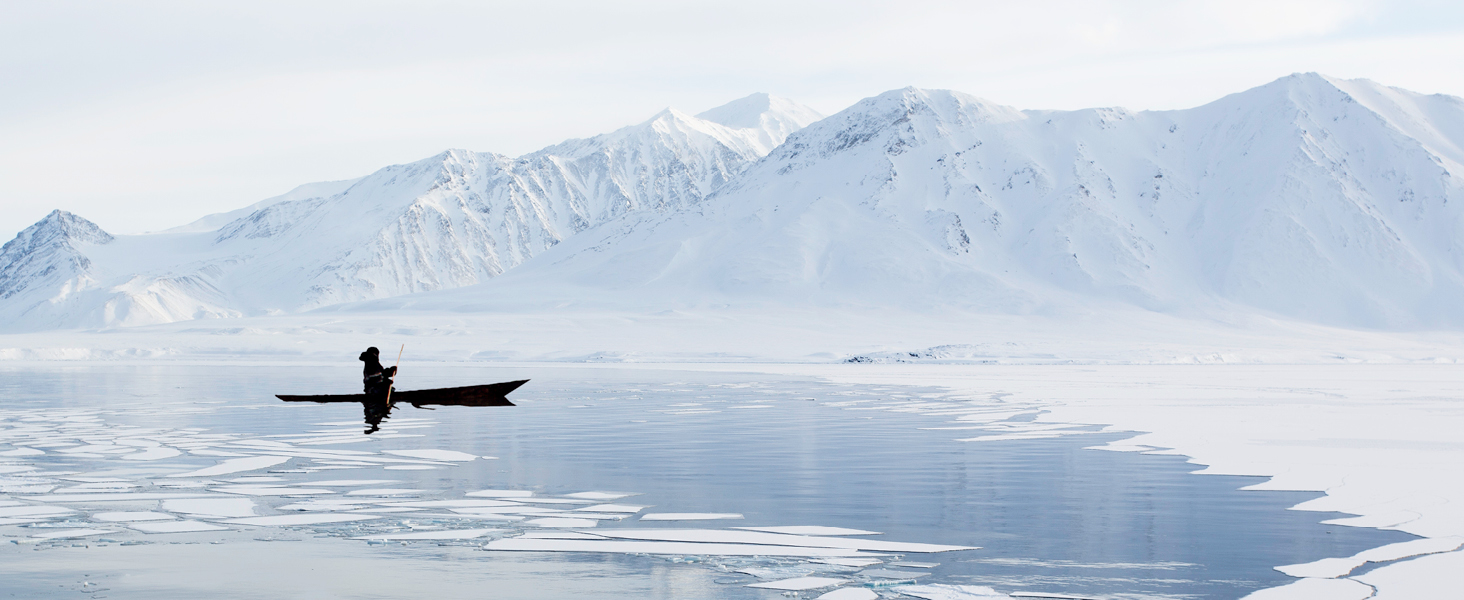 Годинник Bering жіночий кварцовий на браслеті Milanais з нержавіючої сталі, сапфірове скло, 5 ATM, 26 мм, 10126-000
