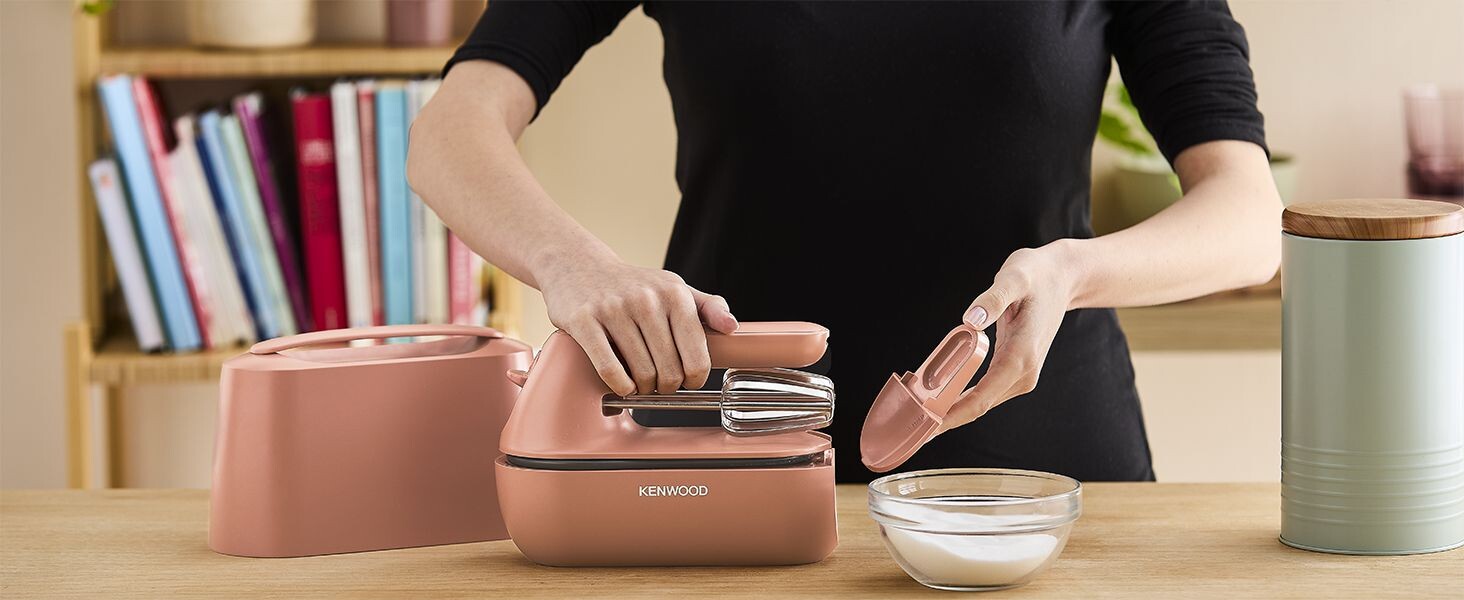 Міксер ручний Kenwood QuickMix Go HMP40.000GY (350W, червоний) з кейсом, вінчиком та гаком для тіста