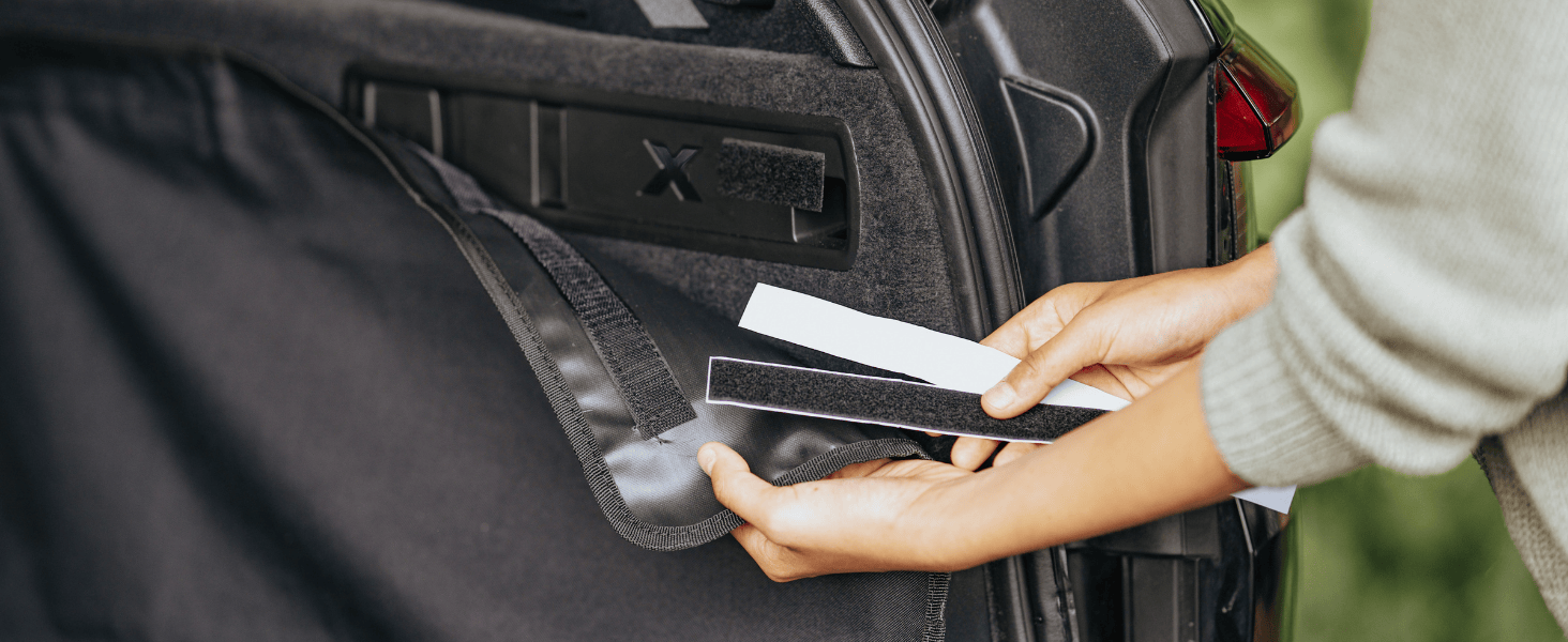 Захист для багажника автомобіля від бруду та подряпин для собак Rudelkönig - Водовідштовхувальна та зносостійка підстилка з кишенею - Універсальний килимок для багажника для собак (Чорний, Базовий)