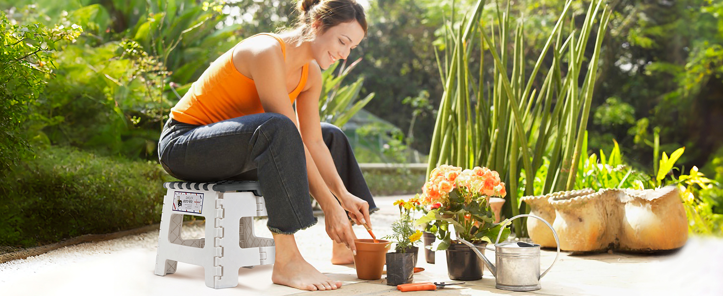 Складний стілець HOUSE DAY 22см, сірий та білий - для дому, кемпінгу, пікніка, дітей