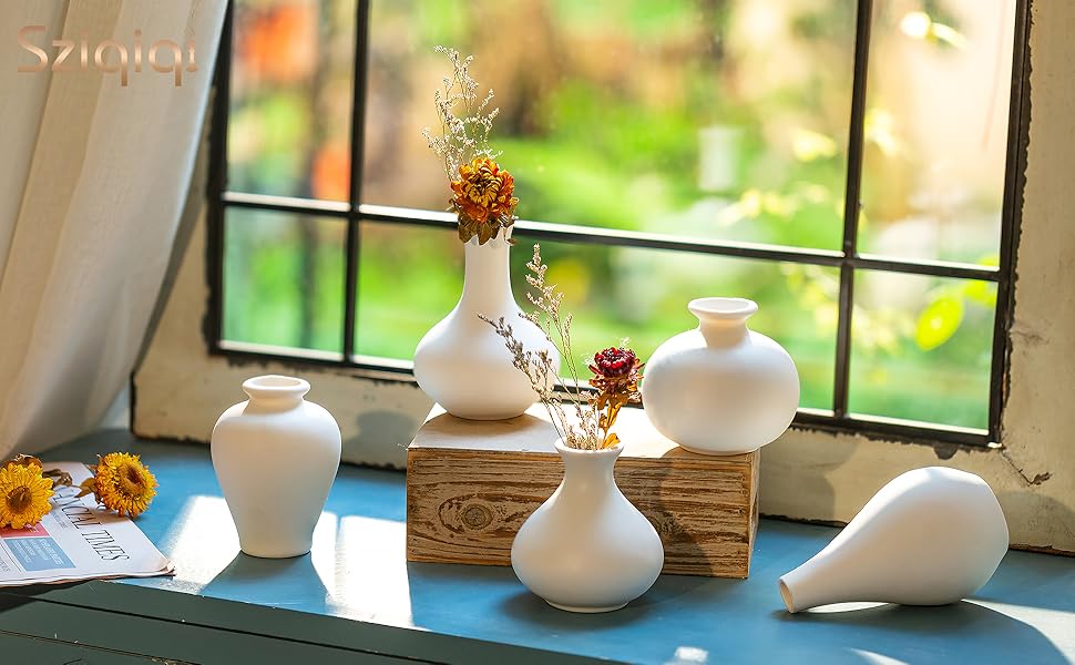 Set of 5 Small White Ceramic Vases - Mini Handmade Vases for Pampas Grass & Flowers - Modern Home Decor for Living Room, Kitchen, Office & Table