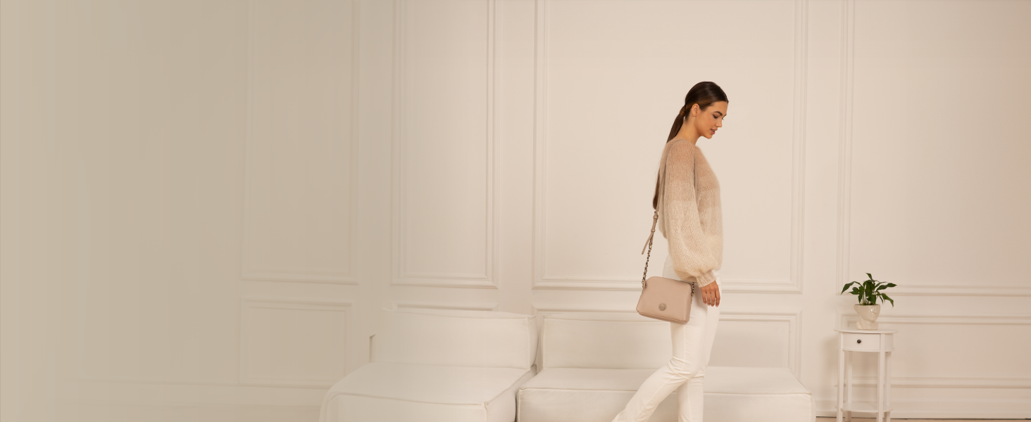 Сумка на пояс Bugatti Almata White - біла, оригінальна