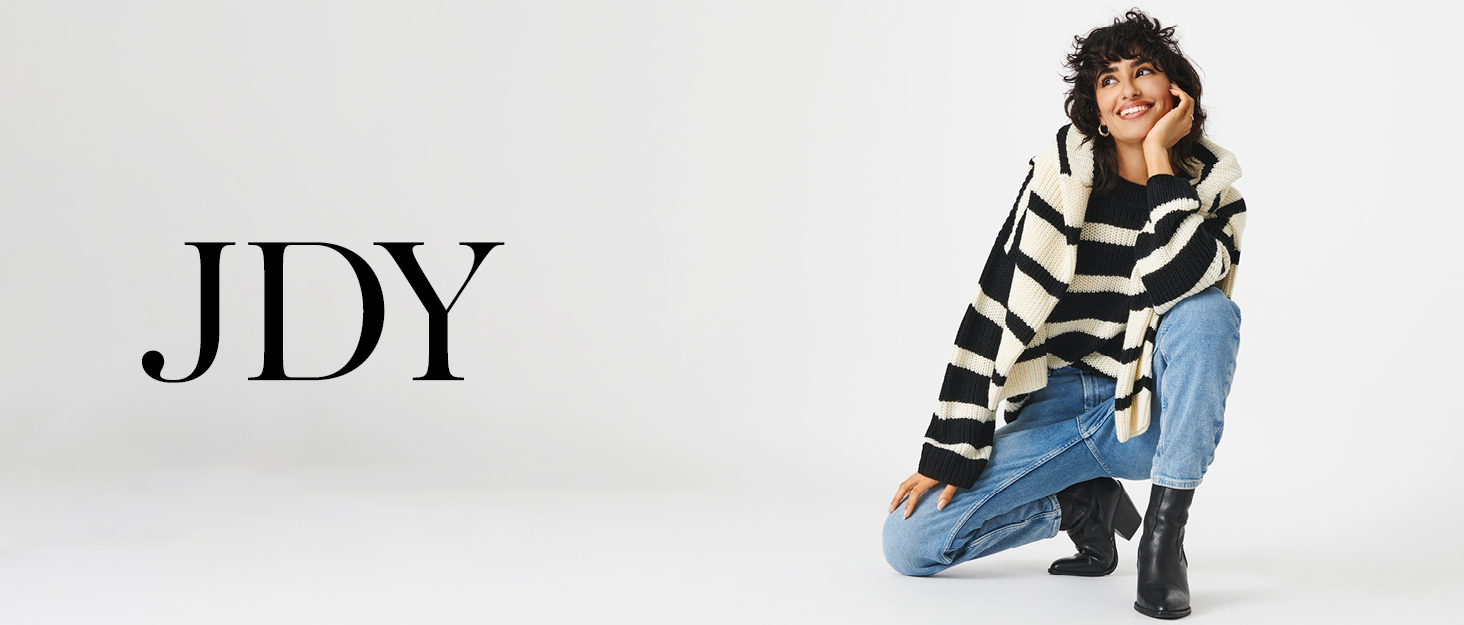 Жіноча жилетка JDY з наповнювачем, без рукавів, чорна, з блискавкою, модель JDYNEWERICA M