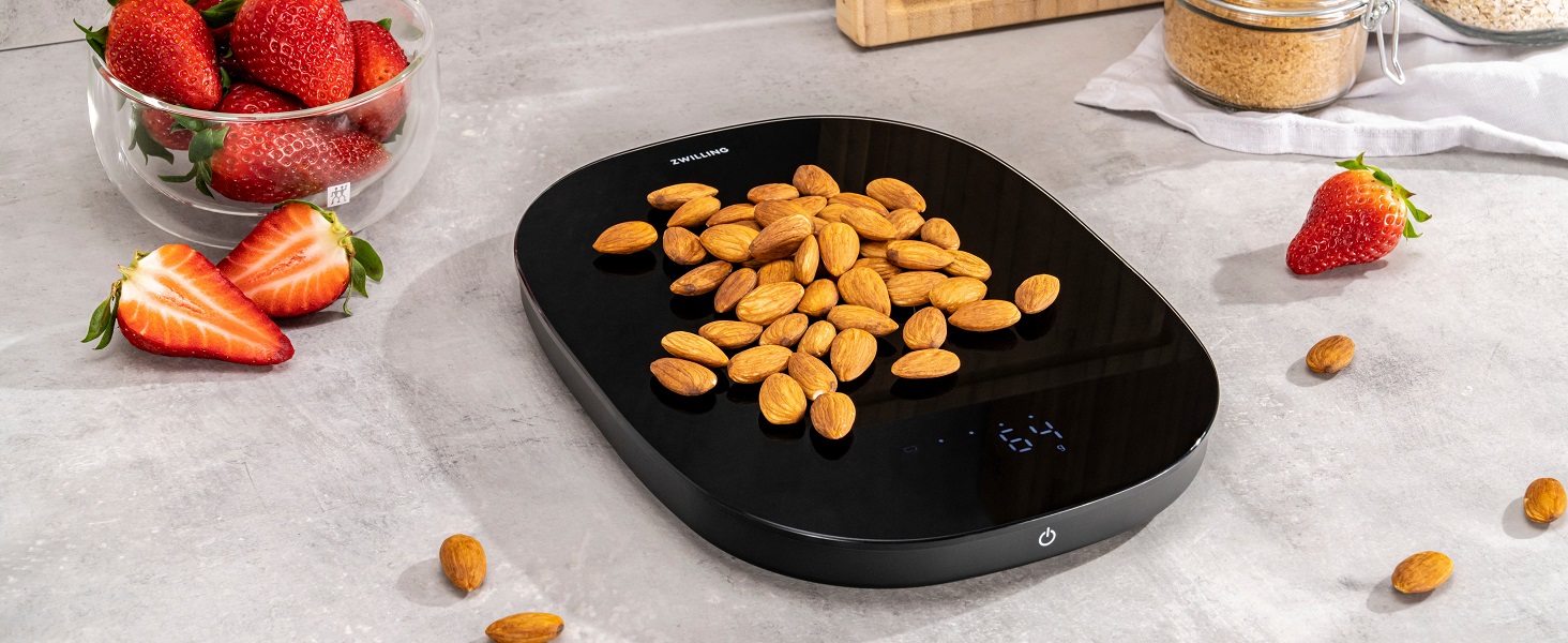 Кухонні ваги Zwilling Enfinigy з цифровим дисплеєм, функцією тарування, до 10 кг, USB-зарядка, чорного кольору