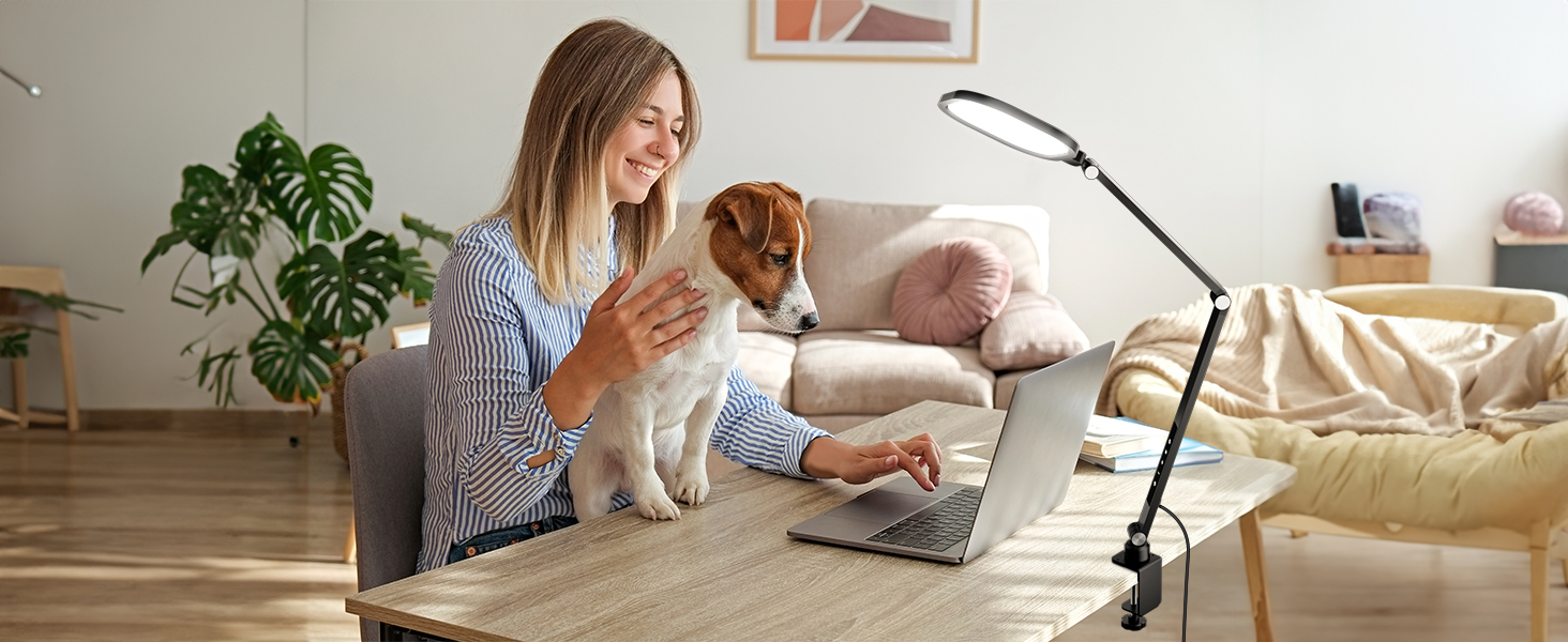 Світлодіодна лампа настільна з регулюванням яскравості, захистом для очей, 3 режими кольору, сенсорне керування, пам'ять, 15W, поворотний кріплення, чорний колір, 1 шт.