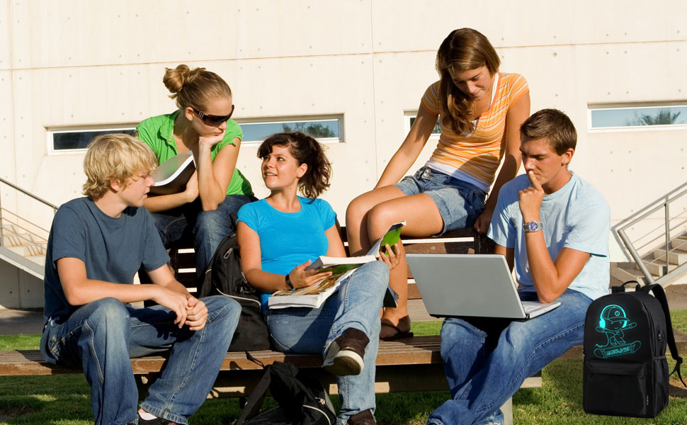 Шкільний рюкзак для хлопчика BSTcentelha з USB-портом та зарядкою, чорний