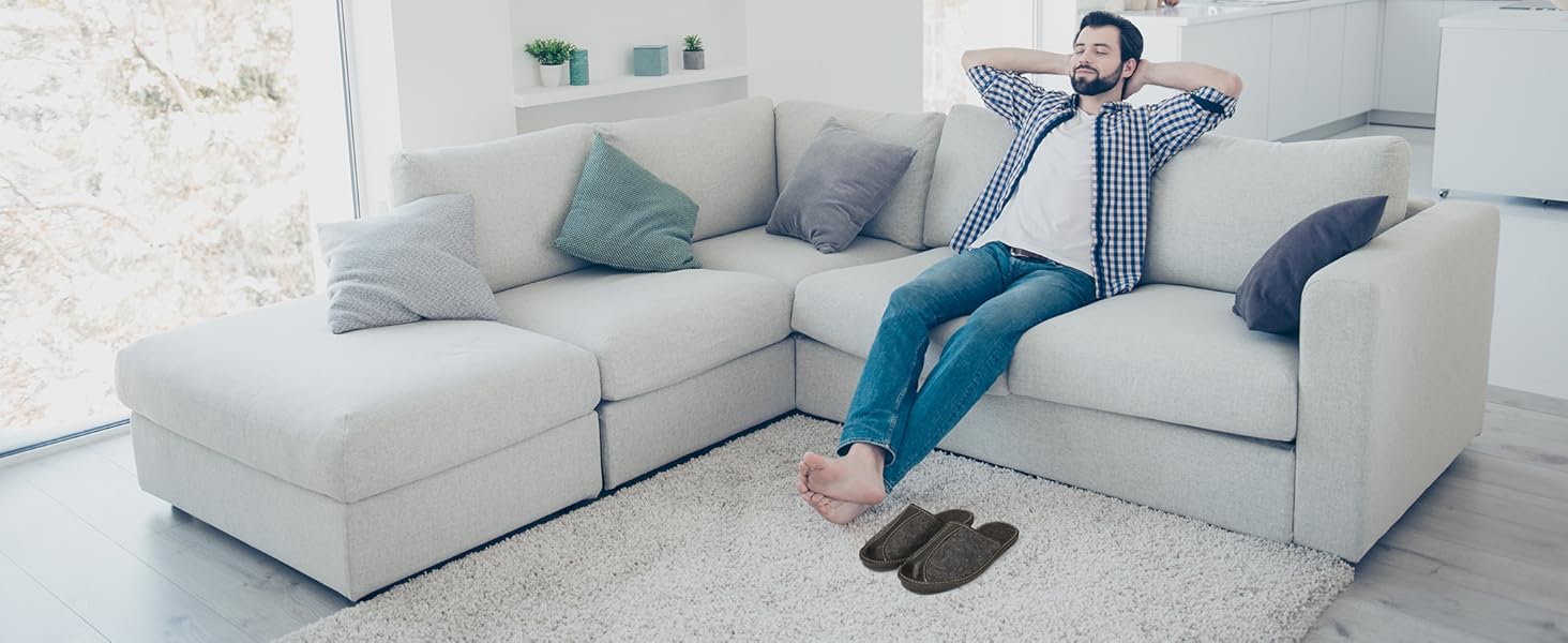 Чоловічі домашні капці BeComfy з повсті, тапочки чоловічі легкі, розміри 40-46 EU (42 EU) - ідеальні для дідуся