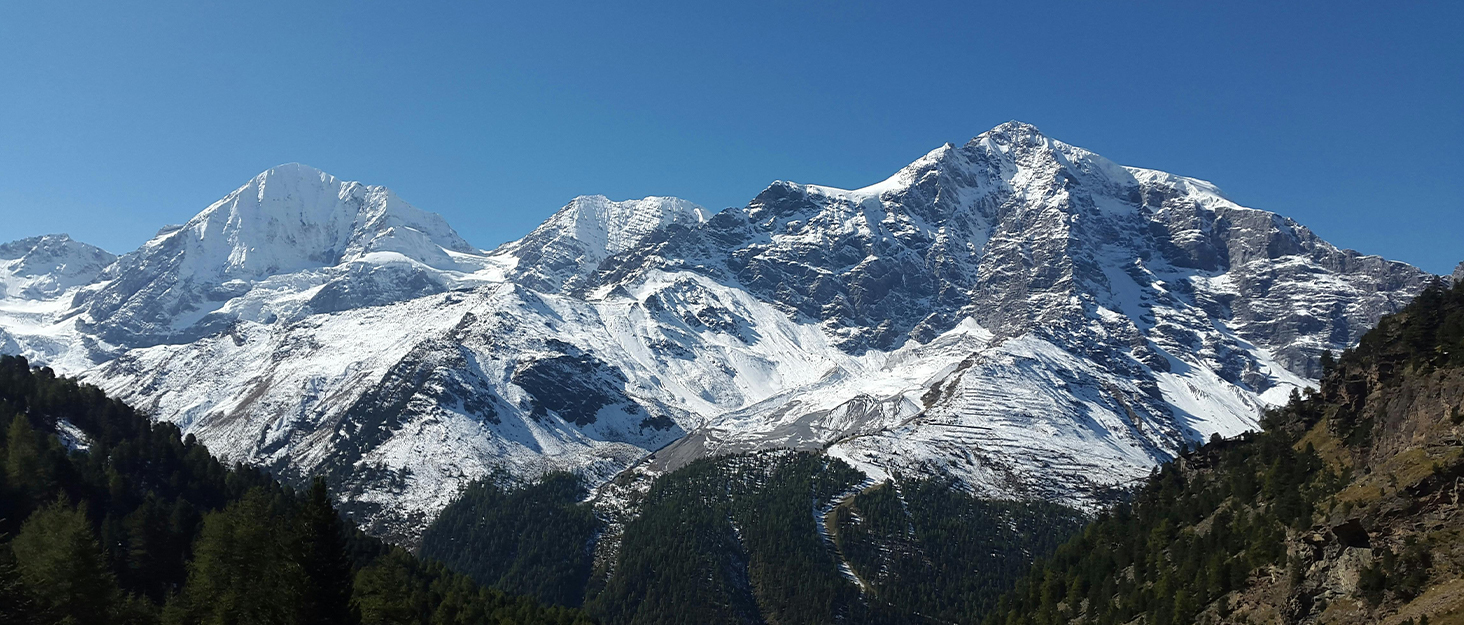 Обогреватель жилет чоловічий з Powerbank 16000mAh 7.4V, 9 зон обігріву, Hilpert, для кемпінгу