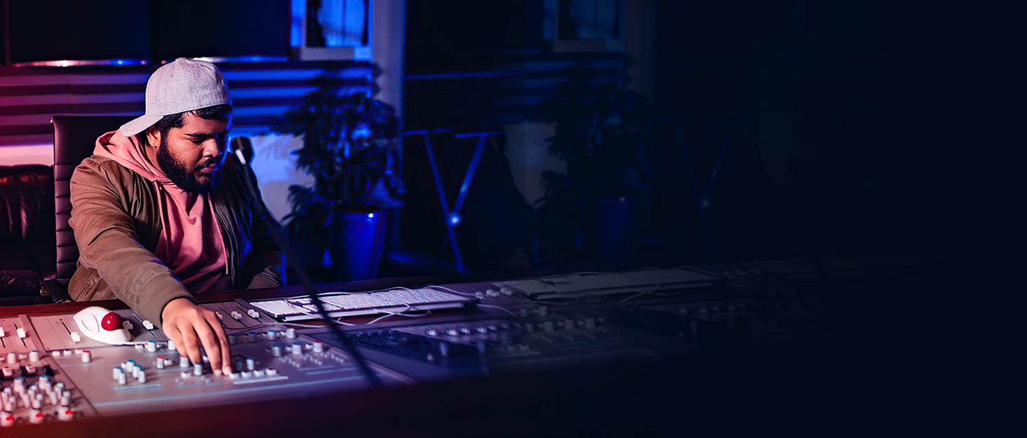 Стерео Bluetooth караоке підсилювач Moukey 2.0 каналів, 100Вт, Hi-Fi, RCA, USB, SD, 2 мікрофонні входи, FM-радіо для авто та дому