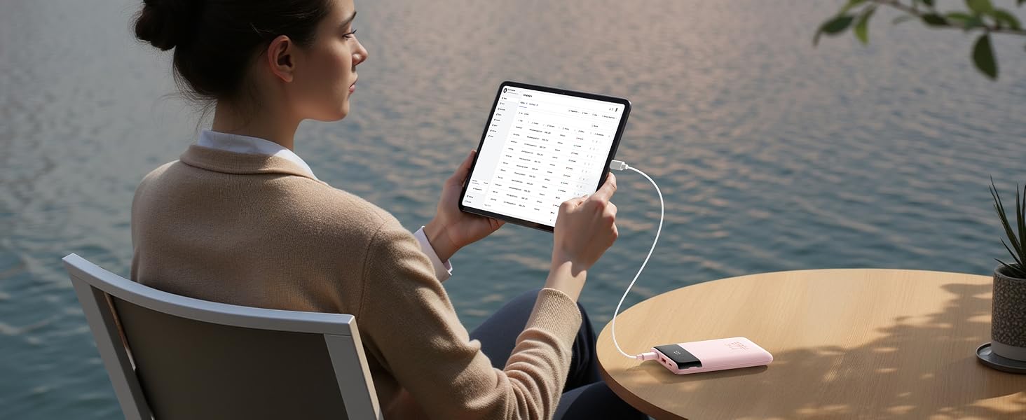 Повербанк VEGER 10000mAh 22.5W з вбудованим кабелем USB-C, рожевий