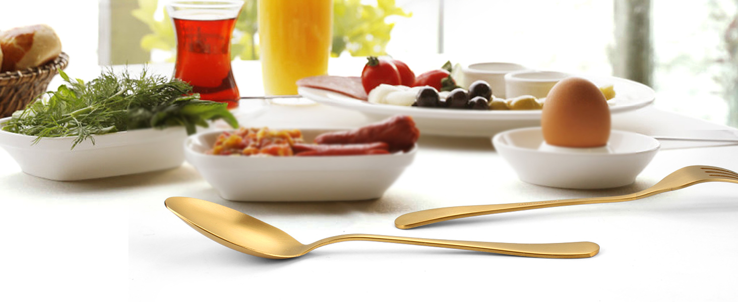 Набір столових приборів на 6 осіб, Targzier, 36 предметів, нержавіюча сталь, з ножем для стейку, високоякісний столовий прибор, ложки, виделки, ножі для сім'ї/вечірки/готелю, чорний, придатний для миття в посудомийній машині, 36 предметів, золотий прибор та чорний ніж для стейку