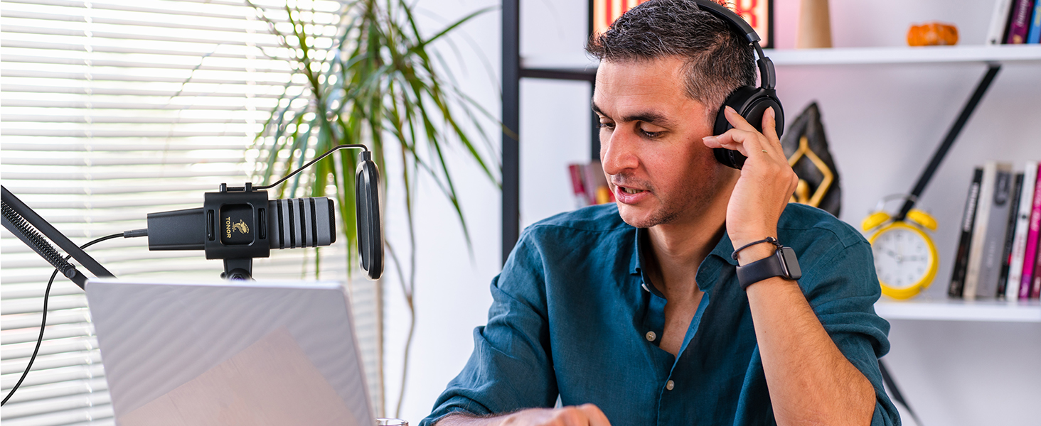 USB мікрофон TONOR TC30 з підставкою, поп-фільтром та мікрофонною павутиною для стримінгу, подкастингу та запису голосу. Сумісний з ПК та ноутбуком