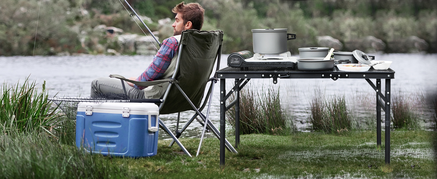 Складний стіл для пікніка REDCAMP 60x40 см, чорний - портативний стіл для кемпінгу, BBQ, приготування їжі на природі з регульованими ніжками