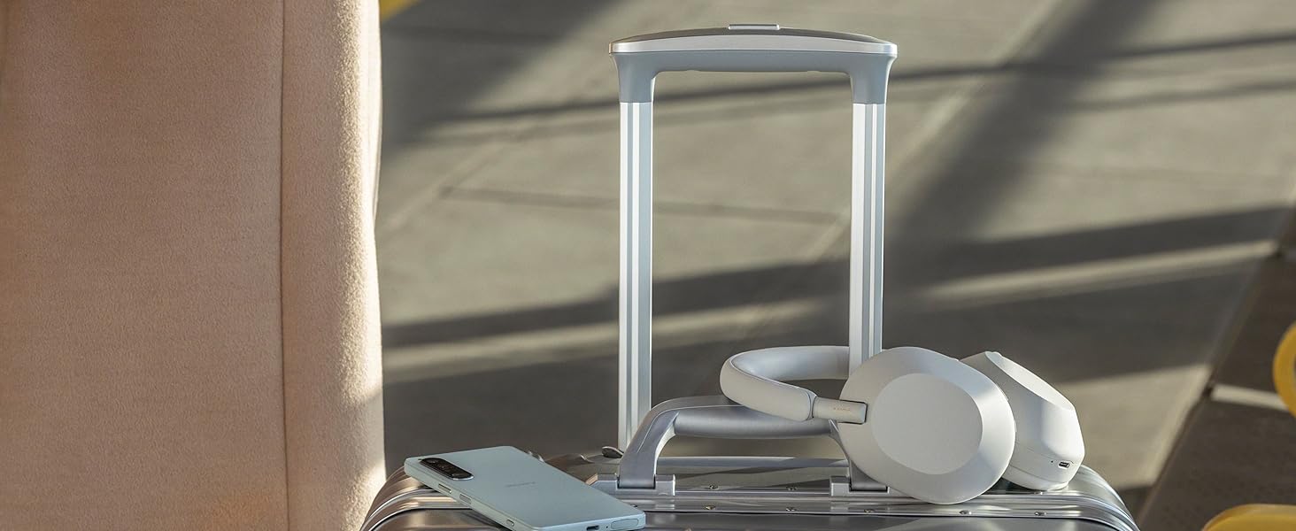 Навушники Sony WH-1000XM5 з шумозаглушенням, Bluetooth, чорні - преміум якість, Hi-Res Audio, до 30 год роботи, з кейсом