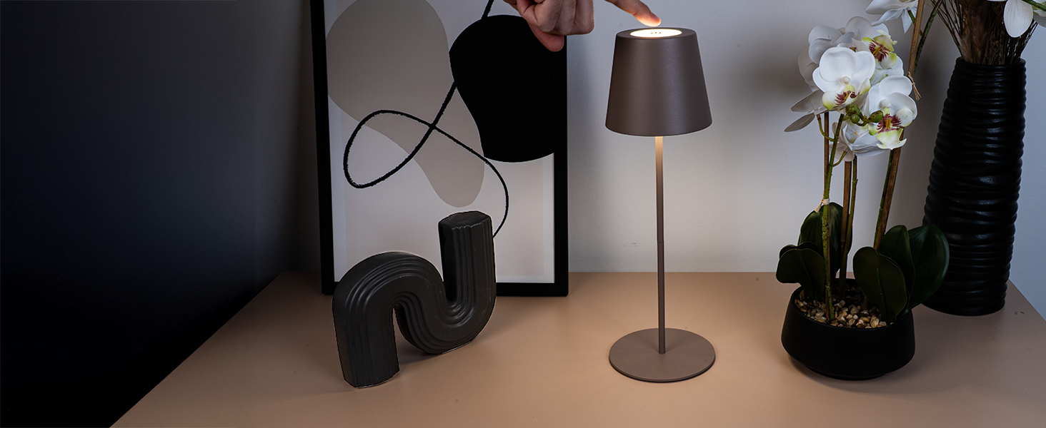 Світлодіодна настільна лампа Briloner бездротова з сенсорним керуванням, димування, регульована висота, бежева 36x10.5 см