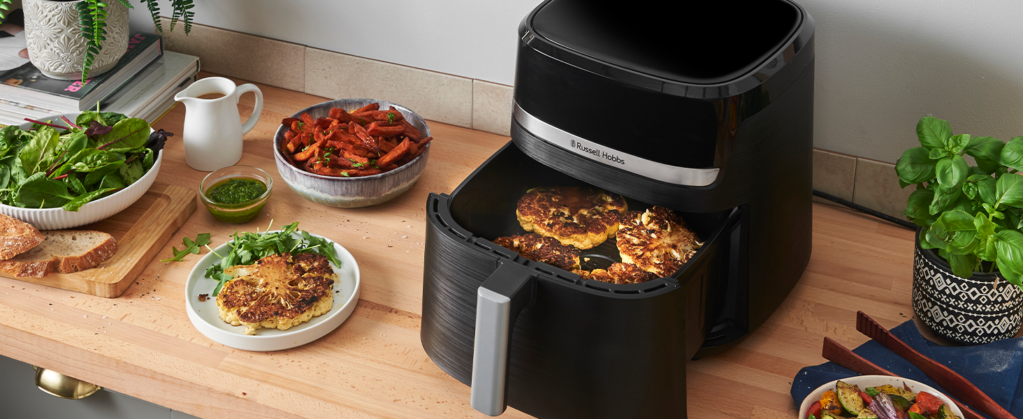 Фритюрниця Russell Hobbs Rapid AirFryer XL 5.5 л SatisFry – без олії, 9 програм, TouchScreen, чорний/сріблястий