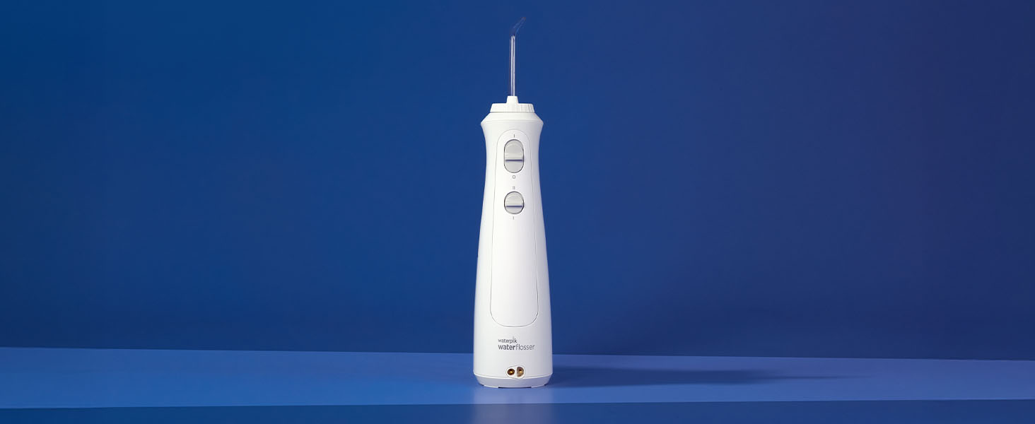 Waterpik Бездротова Іригатор, акумуляторний, електричний для чищення зубів, видаляє наліт, для дому та подорожей - Білий