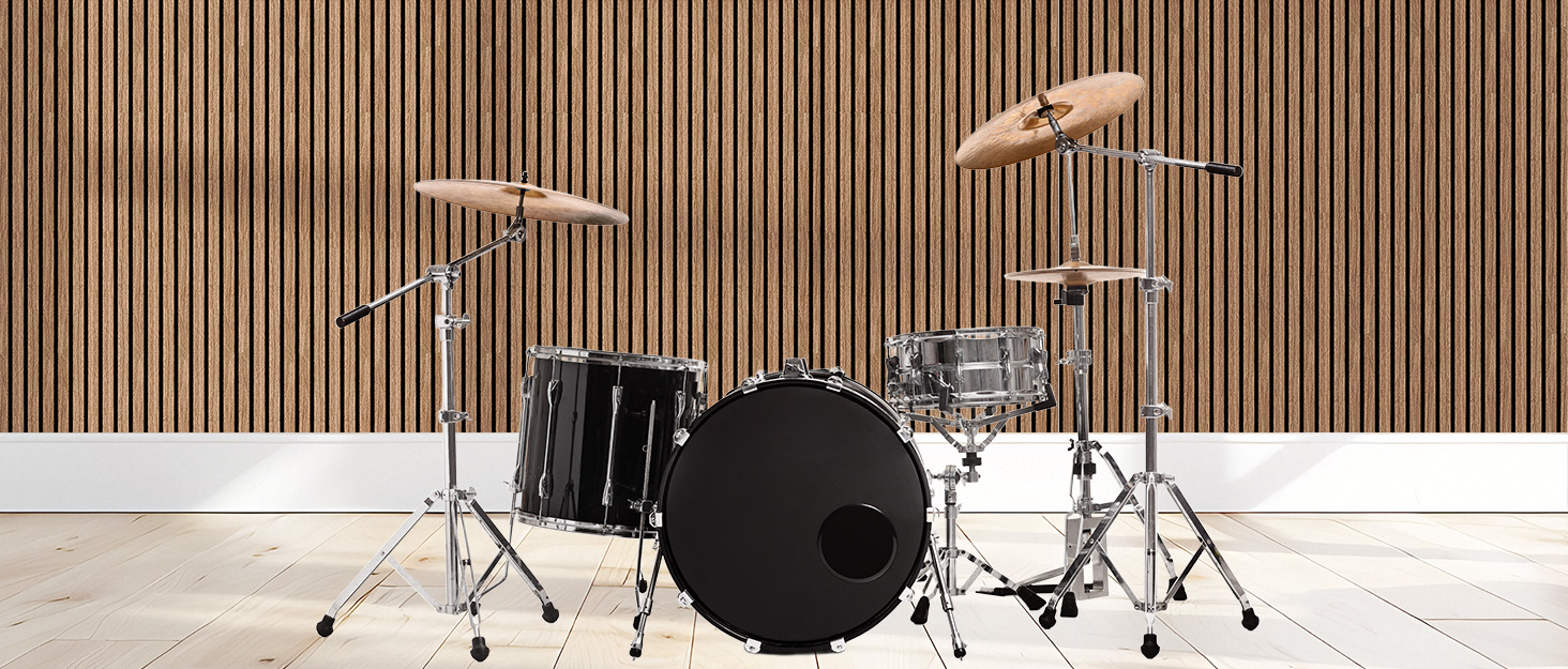 Акустичні панелі JBER самоклеючі для стін, шумопоглинаючі 3D-панелі для студії, офісу та дому, натуральний дуб, 30×30×1 см (набір 12 шт, смугастий дизайн 60×60 см)