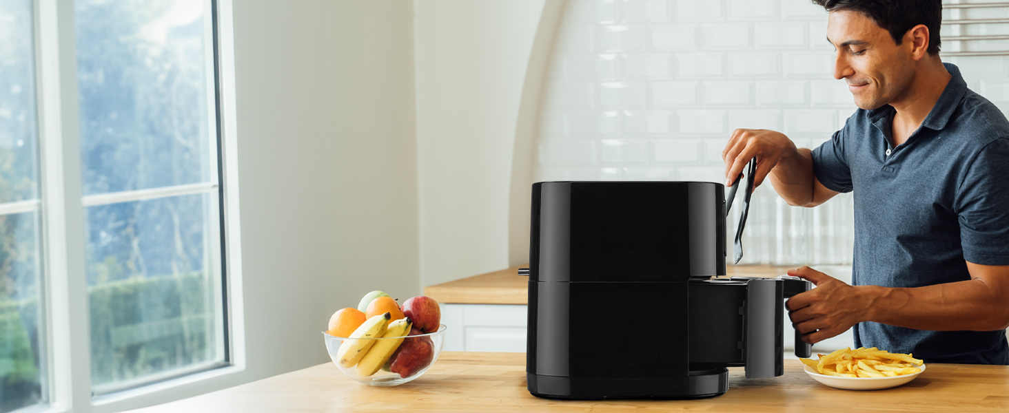 MEDION E40 XL Фритюрниця з гарячим повітрям (5.2 л, Airfryer, 2150 Вт, 9 автоматичних програм, функція випікання, без олії, сенсорне керування, LED дисплей, MD 11740) чорна