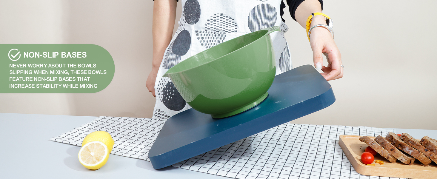 Набір мисок для змішування BoxedHome (4 шт.) - зелений, з нержавіючої сталі, з антиковзним покриттям, для салатів та сервірування