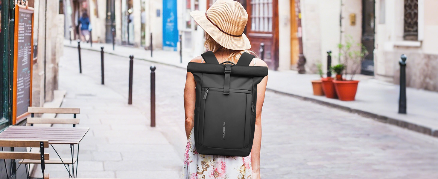 Чорний рюкзак Rolltop 20-27L з відділенням для ноутбука 17