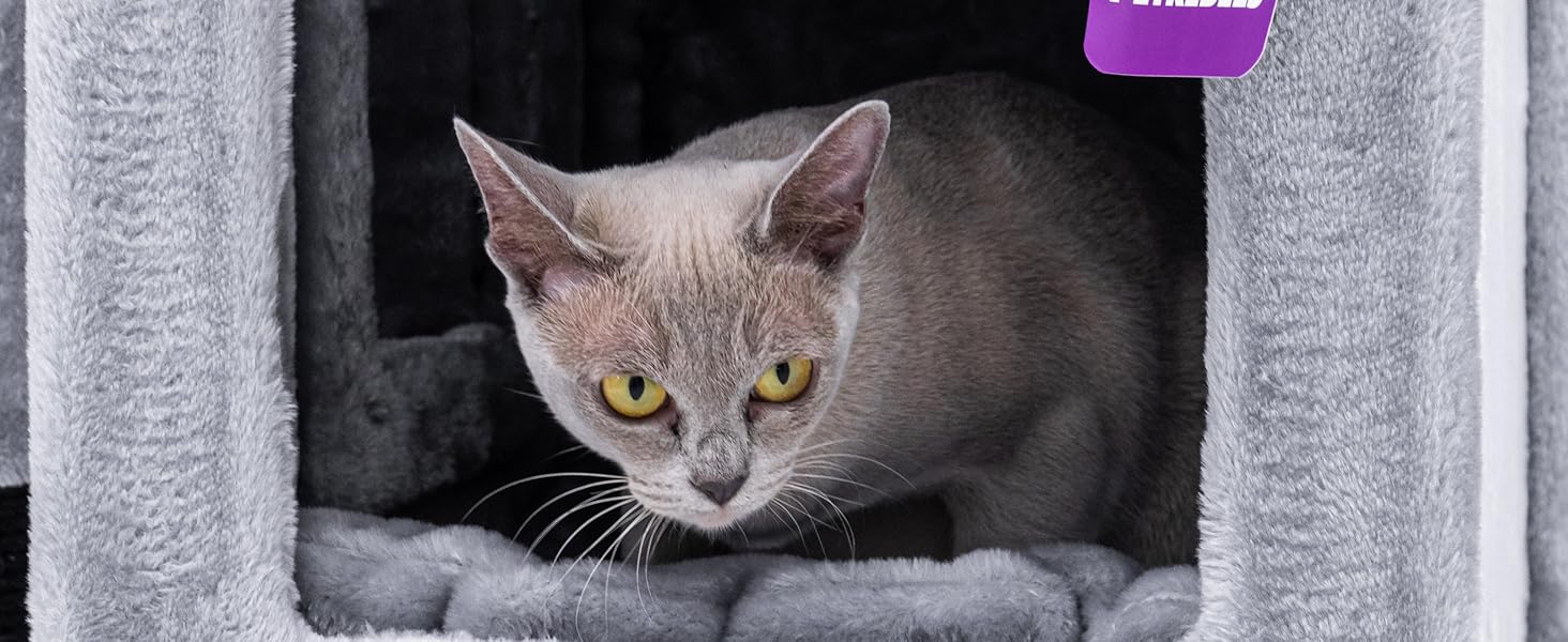 Котячий будиночок Petrebels Cleopatra: когтеточка, лежанка, печера, 134 см, бежевий/сірий