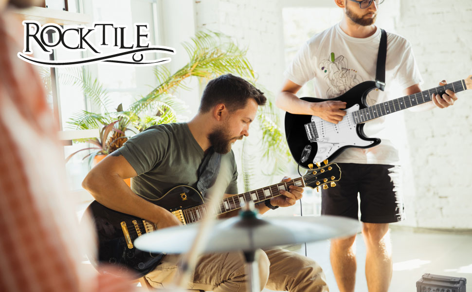 Комплект електрогітари Rocktile Banger's Pack чорного кольору (підсилювач, тремоло, чохол, кабель, ремінь, медіатори, запасні струни та підручник з CD/DVD) Single