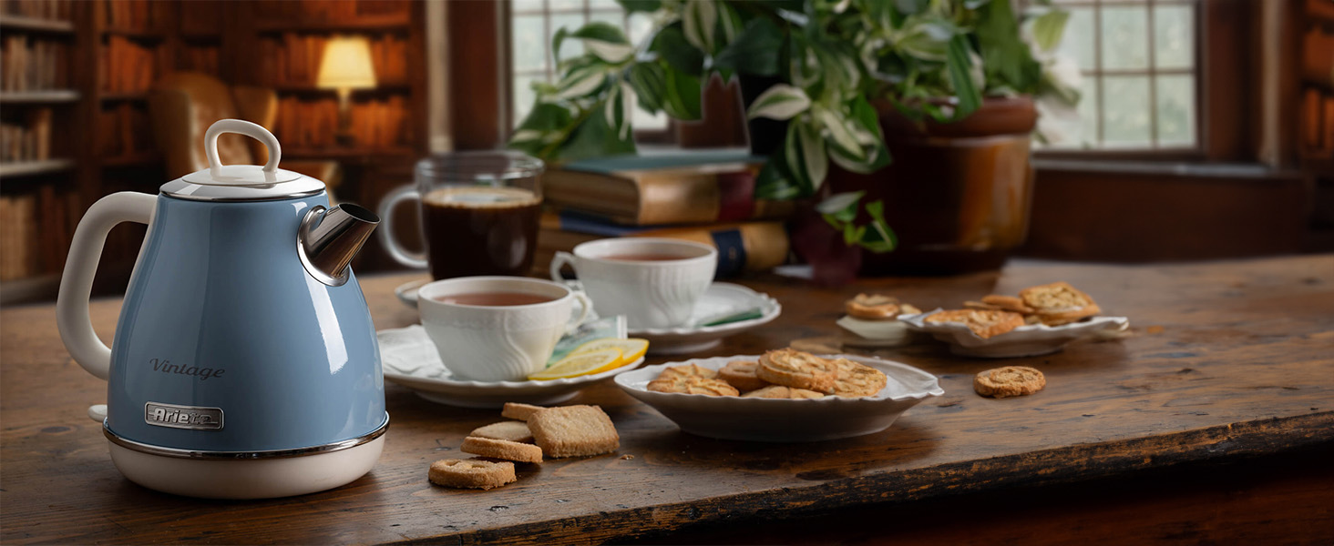 Електричний чайник Ariete Vintage 2868 Beige (Blau), 1 літр, нержавіюча сталь, 1600W, з бездротовим 360° підставою, автоматичне відключення