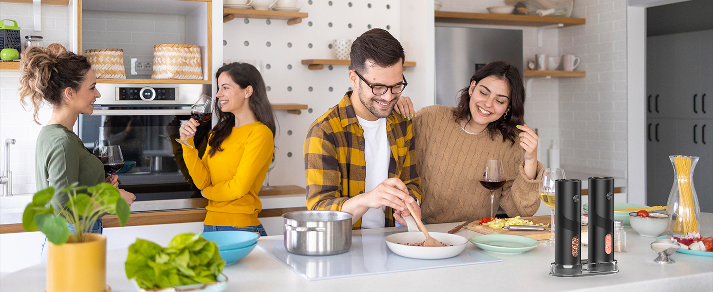 Електричні соляні та перечні млини, верхнє завантаження, 5-рівневе регулювання помелу, об'єм 120мл, набір 2 шт. з підсвічуванням LED