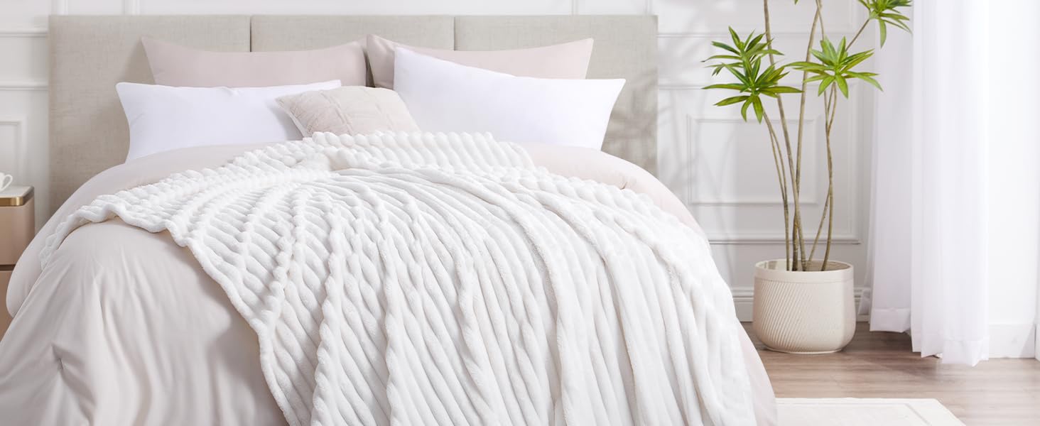 Плед RUIKASI 150x200 см, м'який флісовий плед, зелений колір для вітальні, дивана, декору та відпочинку