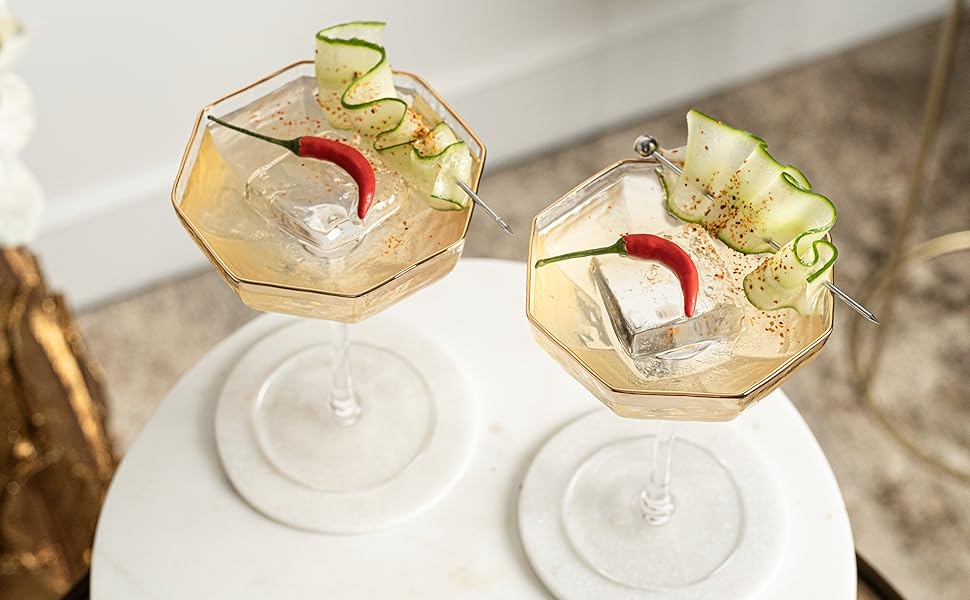 Набір з 4 склянок GLASSIQUE CADEAU Prestige для Еспресо Мартіні, дайкірі, коктейлів та шампанського. 150 мл, з золотим обідком, грановані, з довгим ніжкою.