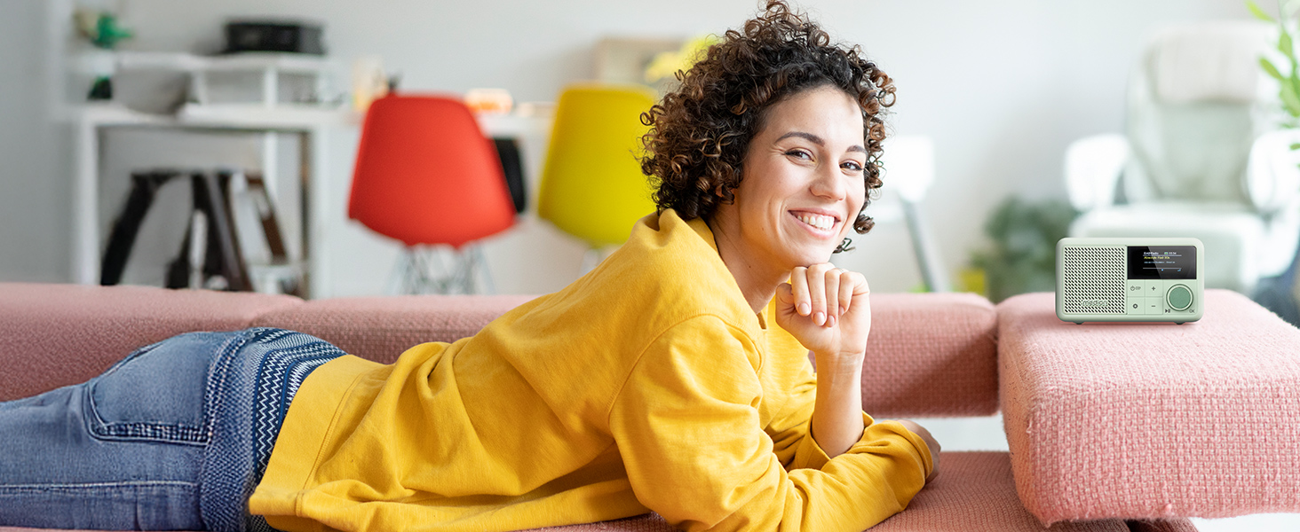 MEDION S66822 Портативне міні радіо DAB+ з Bluetooth, акумулятор до 6,5 годин, зелений колір