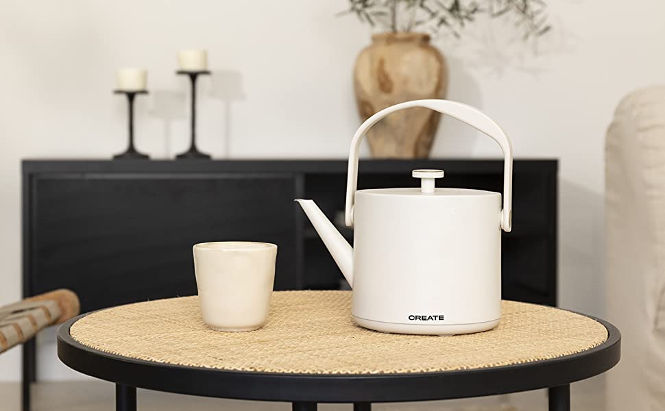 HATTORI Studio 0.5L Electric Kettle - White, Keep Warm, Safety System, Thermostat, Digital Display, Temperature Indicator, 880W