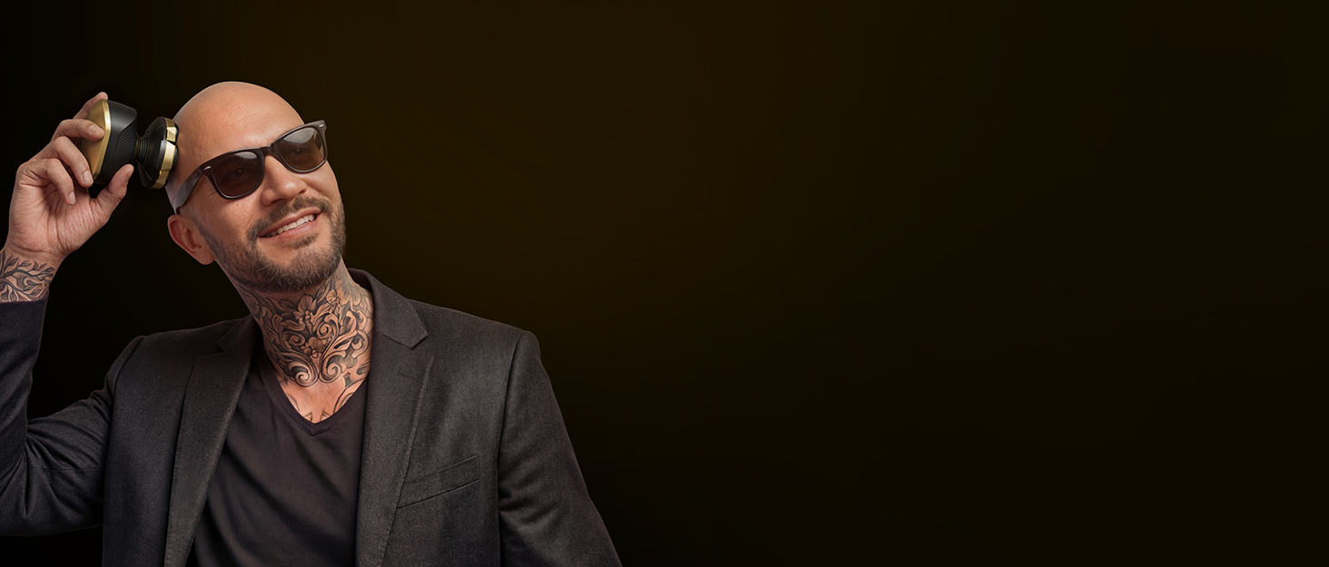 Машинка для стрижки волосся чоловіча електрична 5-в-1 Titan (Gold) IPX7, USB-C, LED-дисплей