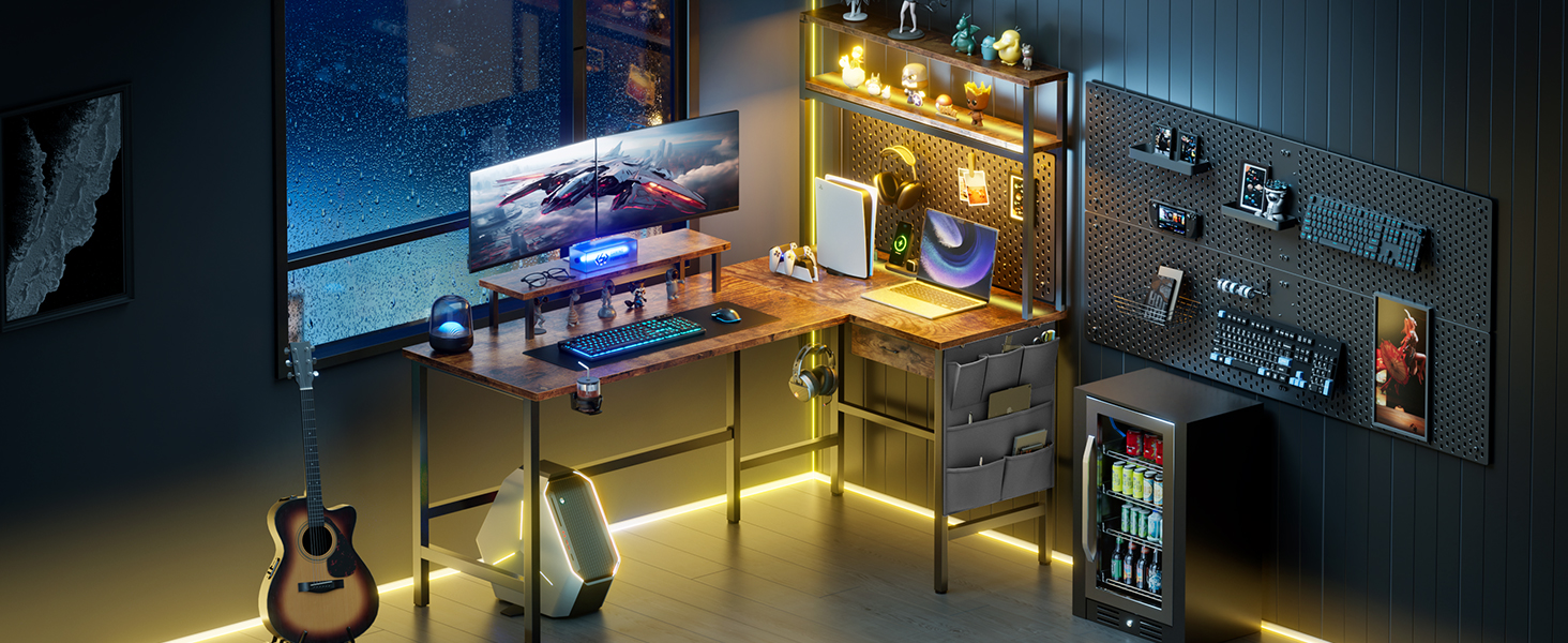 Ігровий стіл кутовий 150x100 см з 3 розетками та 2 USB, зворотний, з LED підсвіткою, з ящиками та підставкою для монітора. Колір: коричневий.