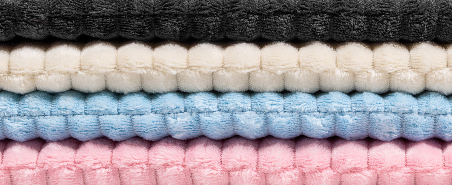 Килимок для собак Wallace & Jone Cardi, 60x45 см, світло-блакитний, для маленьких собак