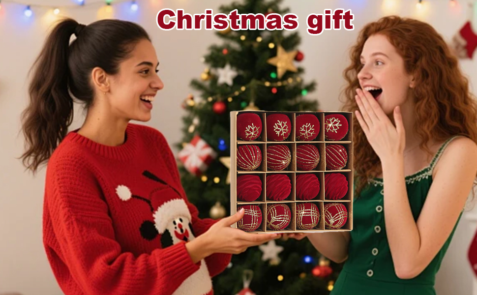 16 штучних новорічних кулі червоного кольору, 6 см, для прикраси ялинки. Набір міцних пластикових кулішок з гачками для ялинки. Новорічний декор для ялинки.