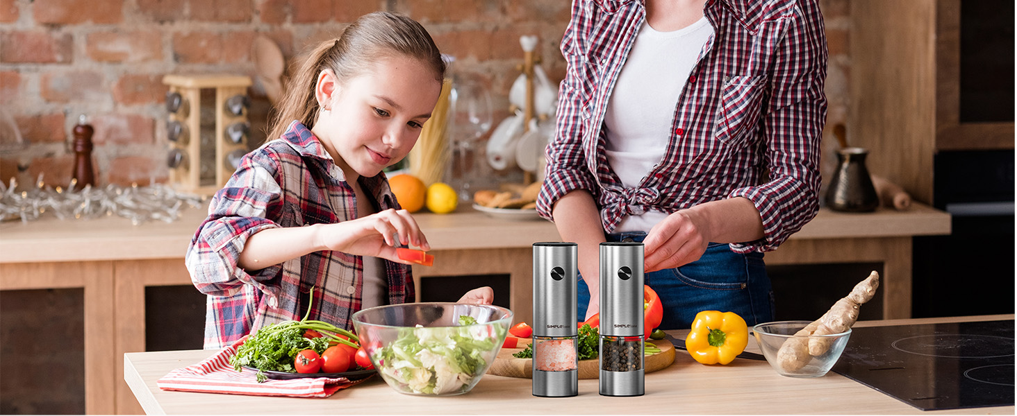 Електричні млини для перцю та солі SIMPLETASTE, набір 2 шт. з регульованим керамічним жорном, з нержавіючої сталі, з LED-підсвічуванням, на батарейках