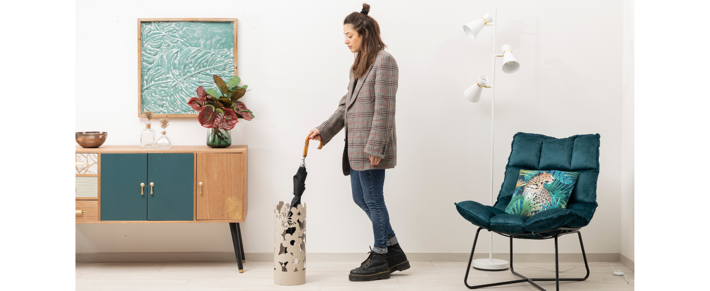 Підставка для парасольки Baroni Home: сучасний дизайн, метал, квіти, 2 гачки, знімний контейнер, 19x19x49 см (білий, тауп)