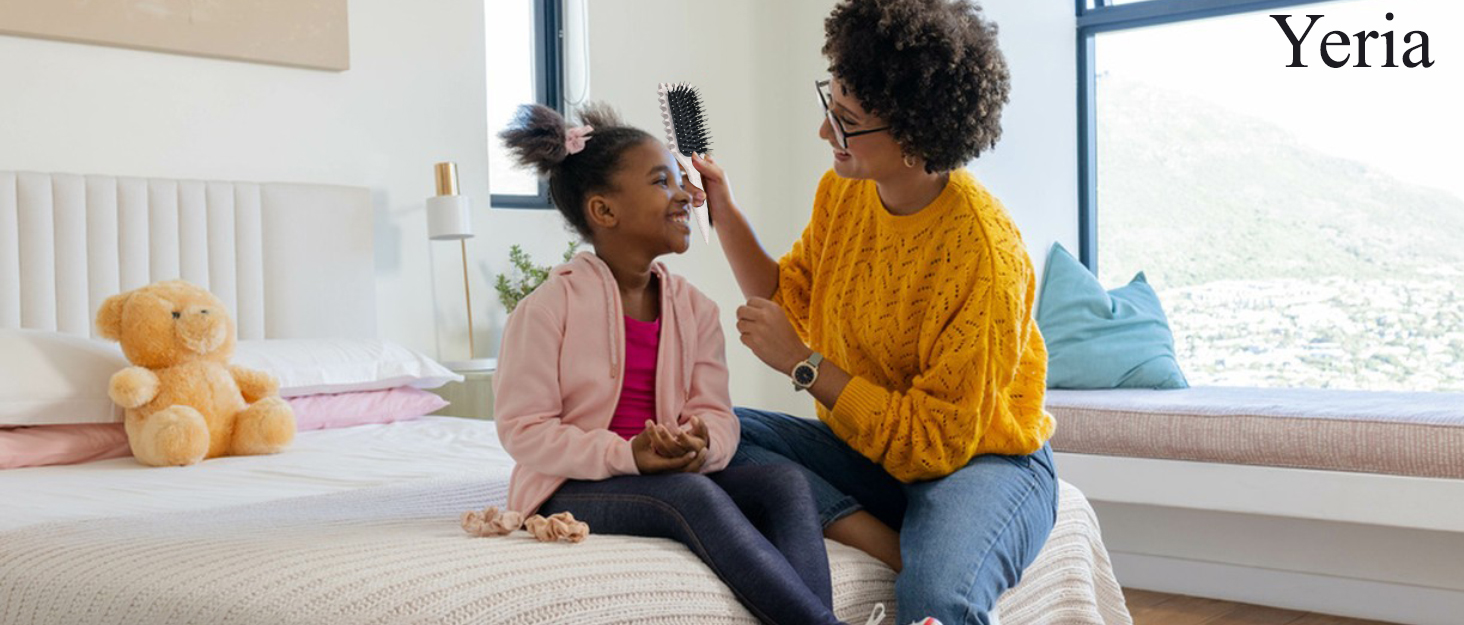 Щітка для кучерявого волосся Lockenbürste: формування локонів та об'ємне укладання (світло-бежева)