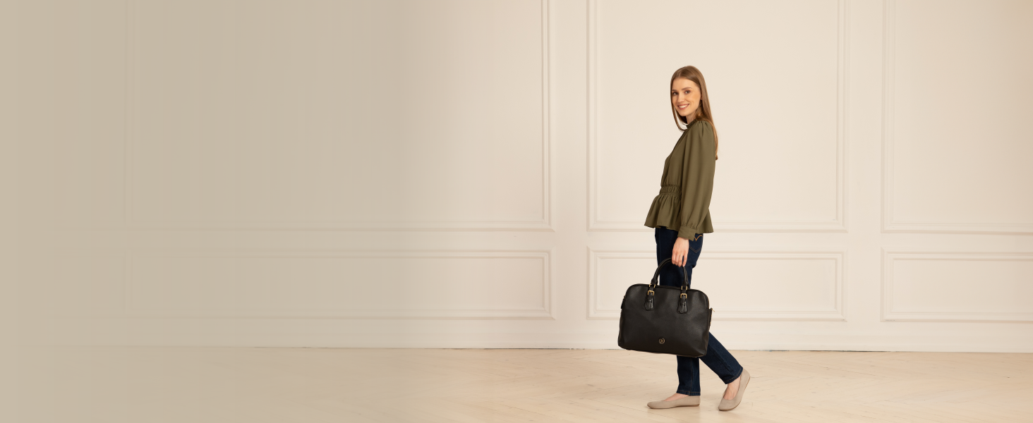 Сумка на пояс Bugatti Almata White - біла, оригінальна