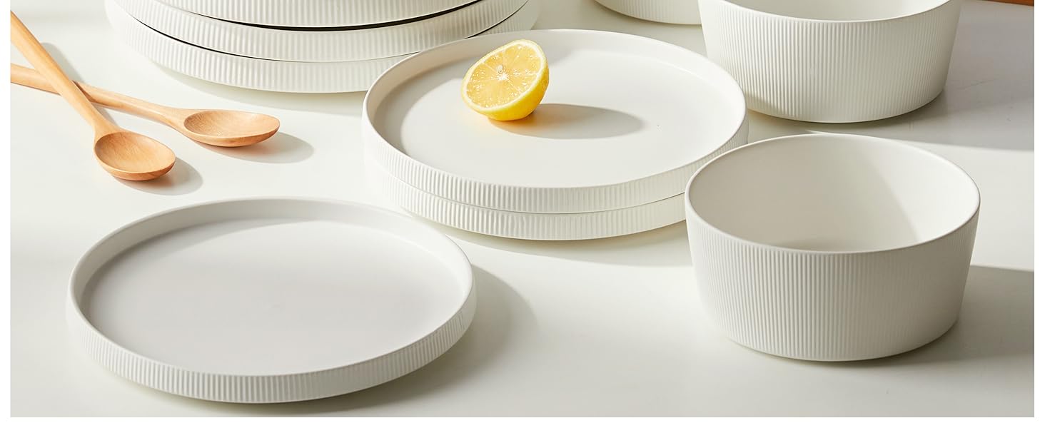 Набір посуду Jiwoo для 4 осіб (12 предметів): тарілки, супові миски, десертні тарілки - Bone China, сучасний дизайн, безпечно мити в посудомийній машині та використовувати в мікрохвильовці